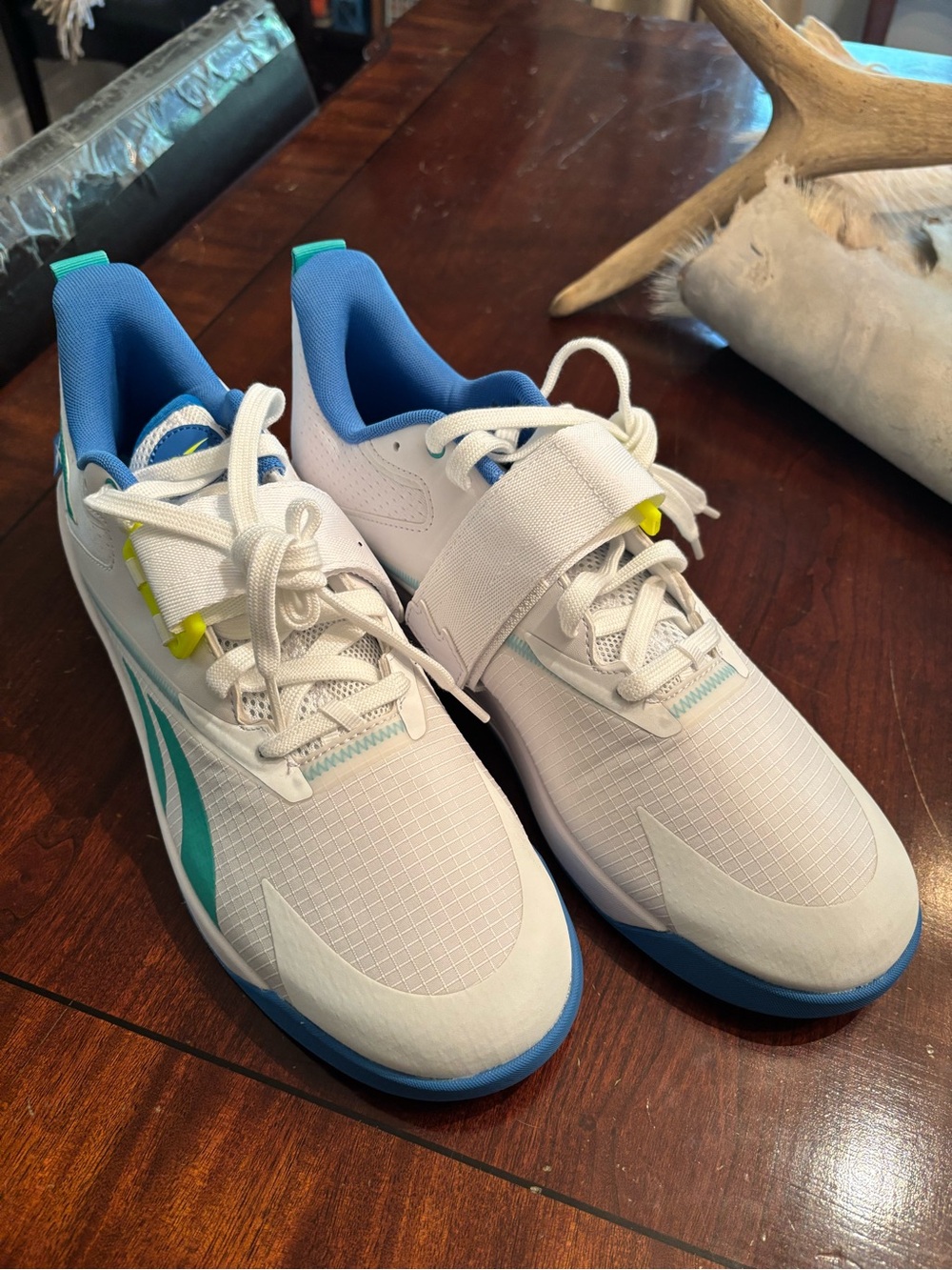 Reebok weightlifting shoes